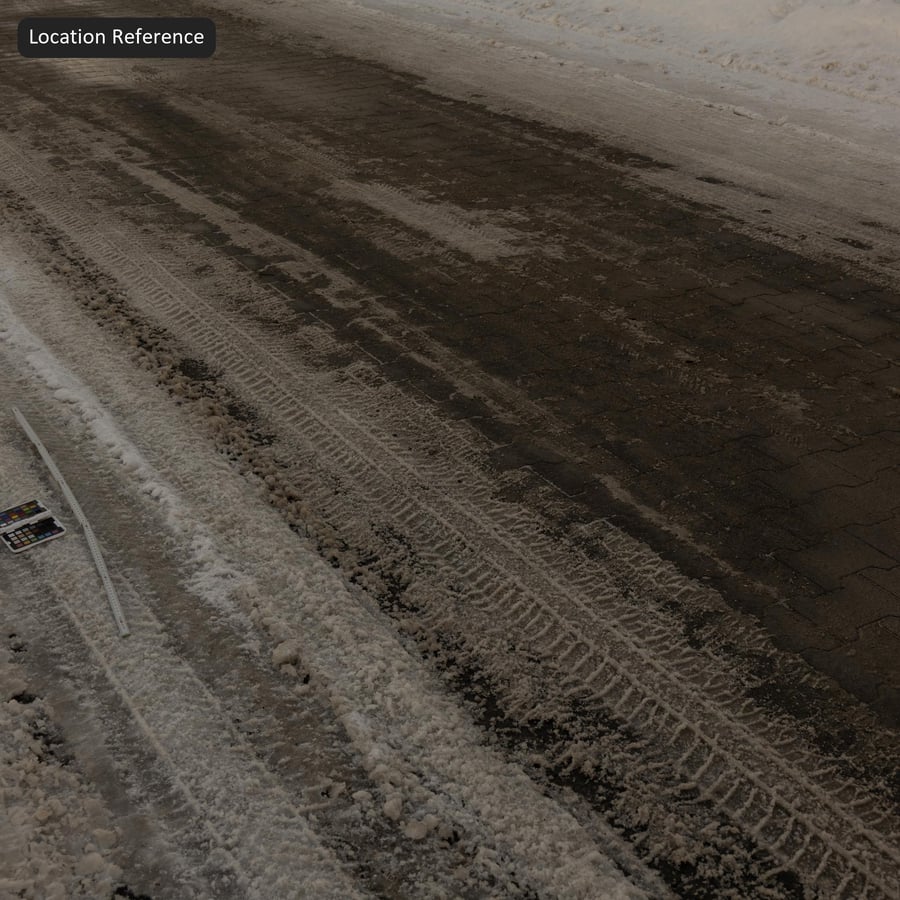 Marcas de pneus em textura de pavimento com neve