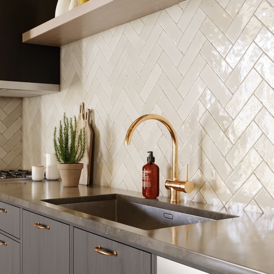 Глянцева плитка Herringbone Zellige текстура, слонова кістка