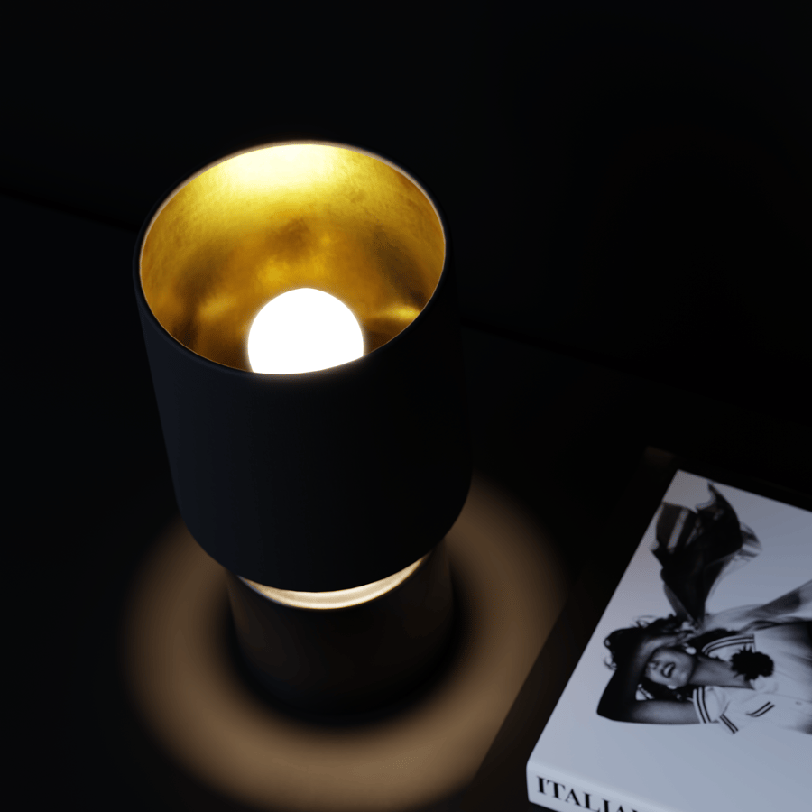 Modello di lampada con paralume chic in eno ceramic, nero