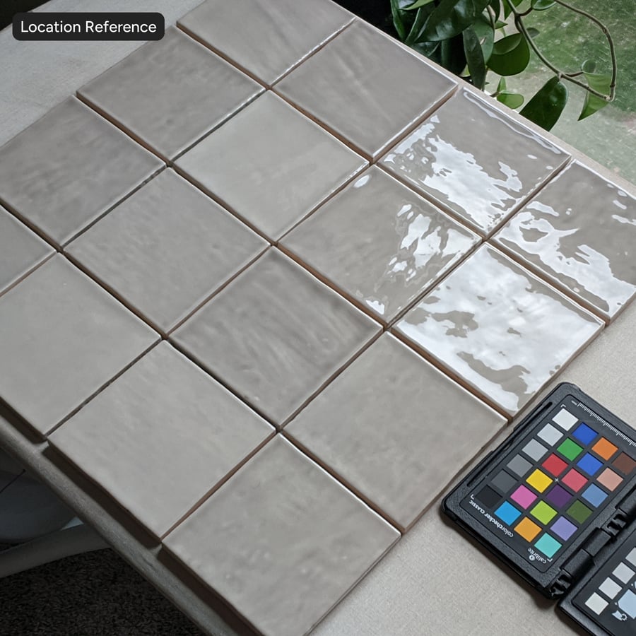 Carreau rectangulaire décalé Zellige texture brillante, blanc osseux