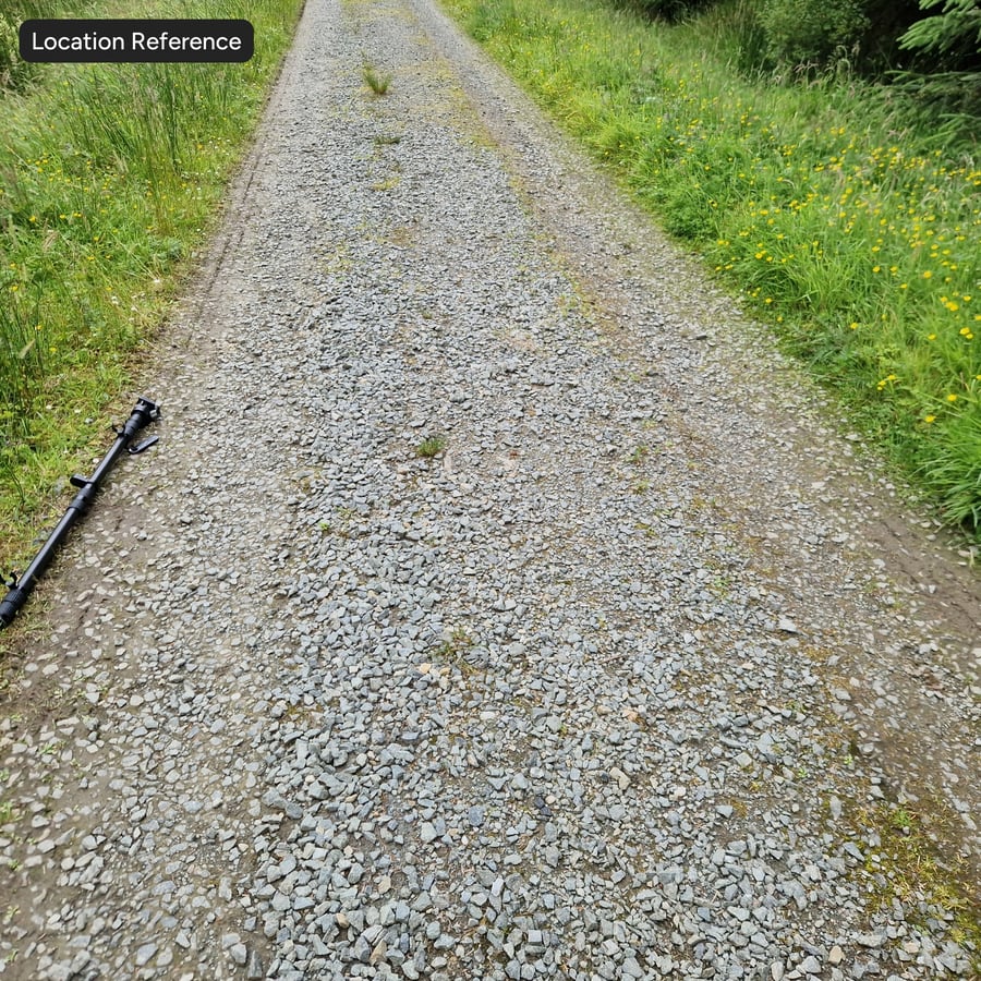 Ghiaia su strada sterrata