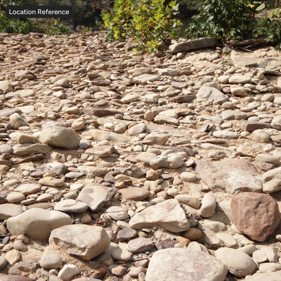 Textura de solo Round River Rocks, bronzeado